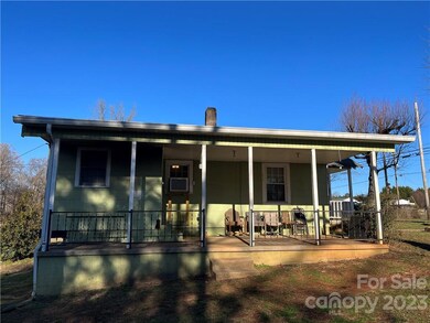 1095 Turnersburg Hwy unit 10, 11, Statesville, NC 28625 - photo 4