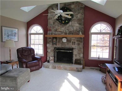 201 Schwenk Rd, Perkiomenville, PA 18074 - photo 5