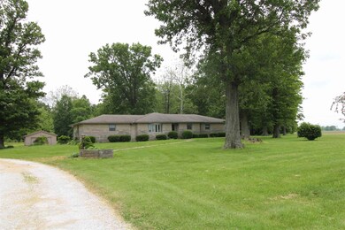 9371 S Strawtown Pike, Fairmount, IN 46928 - photo 3