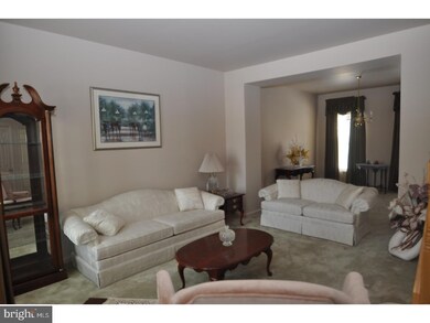 20 Indian Ln, Burlington, NJ 08016 - photo 3