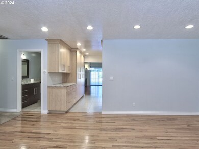 4465 SW 182nd Ave, Beaverton, OR 97007 - photo 4