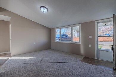 1315 N Wabash St, Wabash, IN 46992 - photo 5