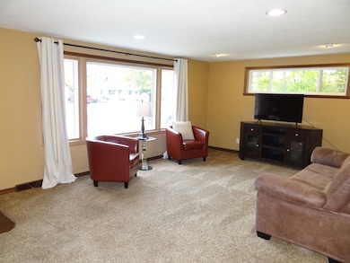 1723 Plank Rd, Menasha, WI 54952 - photo 3