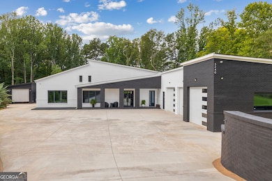 3240 Smithtown Rd, Suwanee, GA 30024 - photo 3