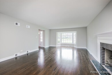 1527 Gamon Rd, Wheaton, IL 60189 - photo 3