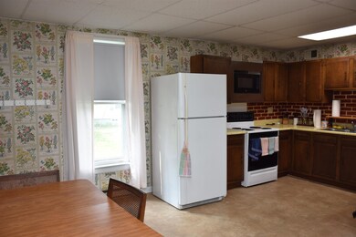 472 Elm St, Montpelier, VT 05602 - photo 4