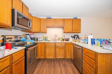 153 Providence St unit E, Millville, MA 01529 - photo 7