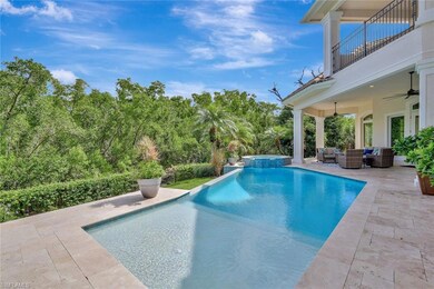 Travertine Deck & Renovated Custom Pool w. Spa (Bo