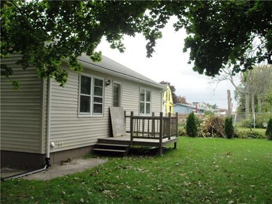 132 Robinson St, Providence, RI 02905 - photo 2