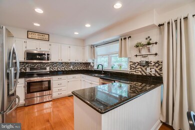 307 Commodore Cove, Stafford, VA 22554 - photo 3