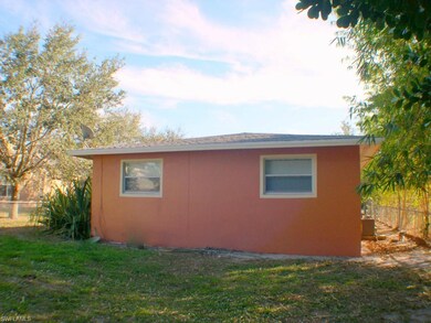 1339 Trail Terrace Dr, Naples, FL 34103 - photo 4