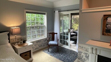 2nd floor master bed pic 3