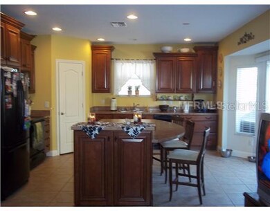 10134 Perthshire Cir, Land O Lakes, FL 34638 - photo 5