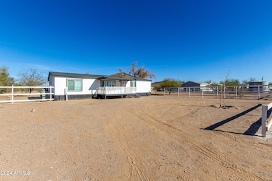 15718 W Remuda Dr, Surprise, AZ 85387 - photo 2