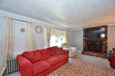 1731 Trapelo Rd, Waltham, MA 02451 - photo 4