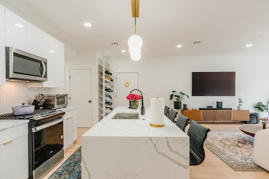 43 Withington St unit 7, Dorchester Center, MA 02124 - photo 3