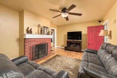 222_N_Howell_Ave_13