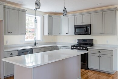 18 Fisher Rd, South Weymouth, MA 02190 - photo 5