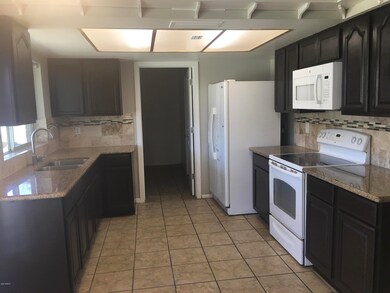 7734 W Devonshire Ave, Phoenix, AZ 85033 - photo 4