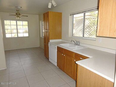 023-291248 - Kitchen-F