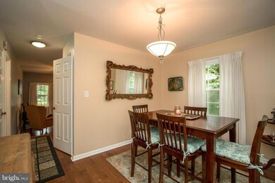 117 Oakwood Dr, Stafford, VA 22554 - photo 6