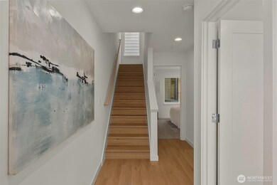 9225 14th Ave NW, Seattle, WA 98117 - photo 4