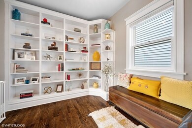 1858 W Berenice Ave unit 2, Chicago, IL 60613 - photo 4