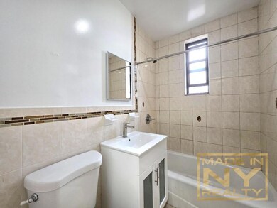 Briarwood Court unit 6M, Jamaica, NY 11435 - photo 6