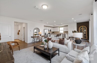 DIGITAL IMAGE SIMILAR