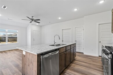 2802 N Teresa Dr unit A & B, Siloam Springs, AR 72761 - photo 5