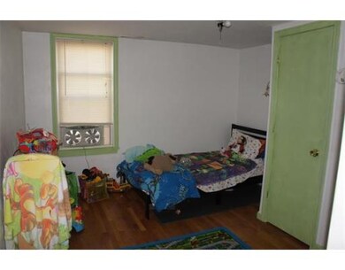 85 Ingleside Ave unit 3, Worcester, MA 01604 - photo 7