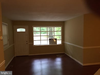 12610 Livingston Rd, Fort Washington, MD 20744 - photo 3