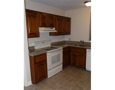 23 Apple Tree Hill Rd unit 23, Hopkinton, MA 01748 - photo 2