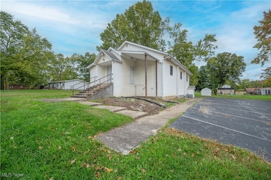 1187 Deforest Rd SE, Warren, OH 44484 - photo 4