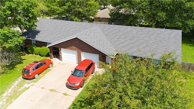 1533 Shannon St unit A & B, Springdale, AR 72764 - photo 2