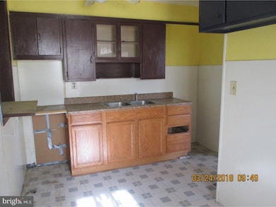 412 Ives Ave, Penns Grove, NJ 08069 - photo 7