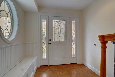 39 Wade St unit B, Providence, RI 02903 - photo 3