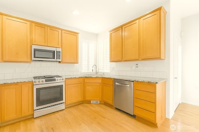 22926 SE 13th Way, Sammamish, WA 98075 - photo 6