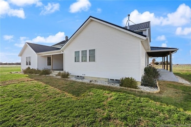 8705 Westport Rd, Marysville, IN 47141 - photo 4