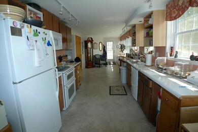 15 Atlantic Ave unit B, Boothbay Harbor, ME 04538 - photo 7