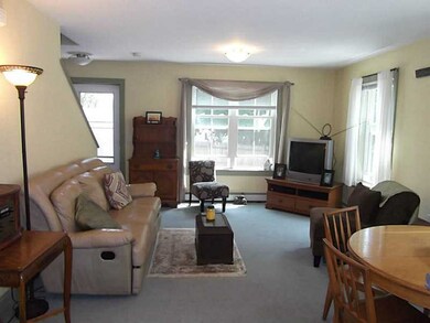 25 Catherine St unit 5B, Bristol, RI 02809 - photo 4