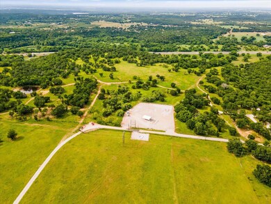 11201 Mineral Wells Hwy, Weatherford, TX 76088 - photo 7