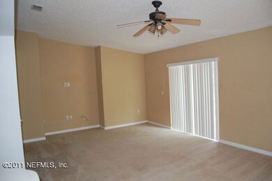 8073 Misty Meadows Ct N, Jacksonville, FL 32210 - photo 2