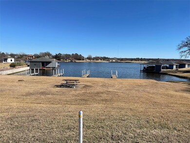 426 Cocopa Dr, Lake Kiowa, TX 76240 - photo 3