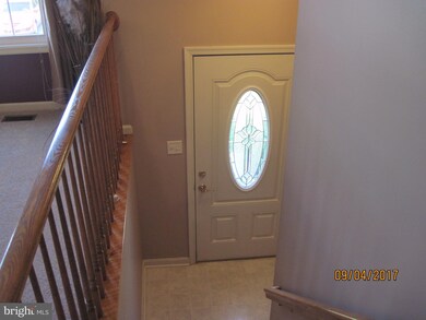 15260 Cobble Dr, Greencastle, PA 17225 - photo 2