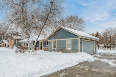 25326 W Loomis Rd, Waterford, WI 53185 - photo 6