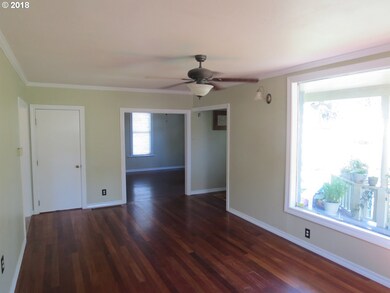 223 NW 7th St, Pendleton, OR 97801 - photo 2