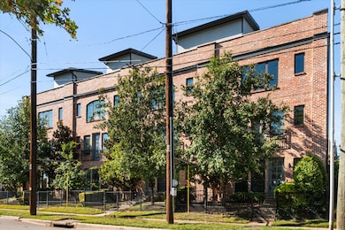 1900 Caddo St unit 4, Dallas, TX 75204 - photo 4