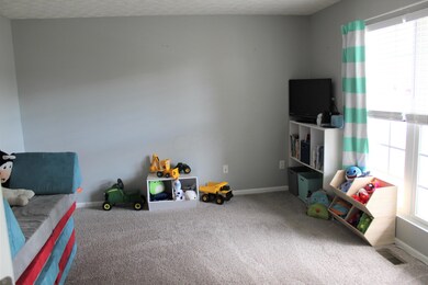 1490 Atwater Ave, Circleville, OH 43113 - photo 6