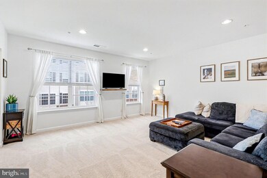 16884 Porters Inn Dr, Dumfries, VA 22026 - photo 4